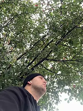 Snapshot of ErPumas126 chatting on February 14, 9:45 am ErPumas126 online show from February 14, 9:45 am