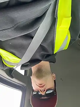 ErPumas126 online show from April 15, 12:49 pm