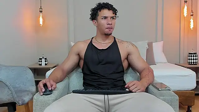 Dominick star online show from February 11, 4:22 am