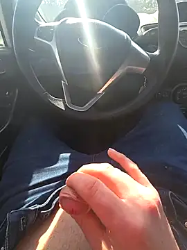 Titanhoott online show from March 4, 10:24 am