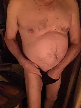 Snapshot of Tonybaloney1972 chatting on January 14, 1:26 am Tonybaloney1972 online show from January 14, 1:26 am