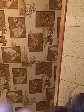 Snapshot of Tonybaloney1972 chatting on February 11, 1:51 pm Tonybaloney1972 online show from February 11, 1:51 pm