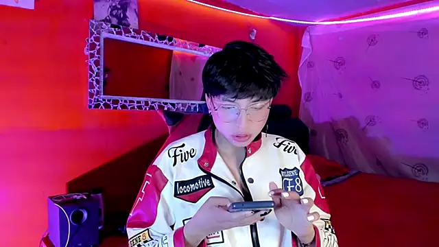 Snapshot of AnggelONfiree chatting on September 27, 1:14 am AnggelONfiree online show from September 27, 1:14 am