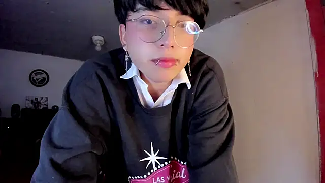 AnggelONfiree online show from February 1, 2:32 am