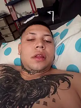 HotBoyJB2000 online show from October 12, 10:48 pm