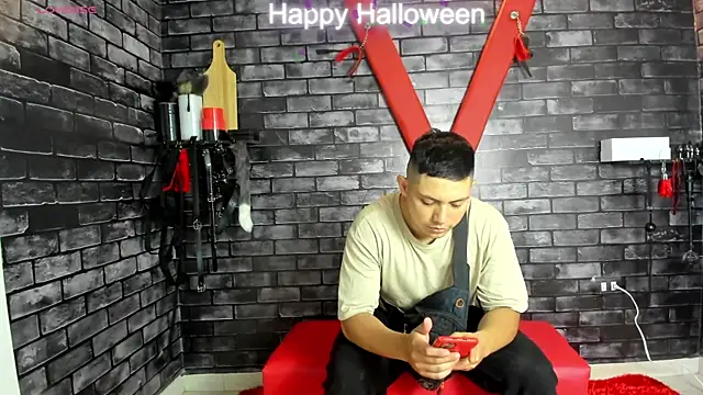 Axx21Cml online show from October 29, 11:51 pm