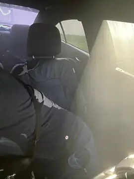 Snapshot of EatMyCake831 chatting on February 23, 5:25 pm EatMyCake831 online show from February 23, 5:25 pm