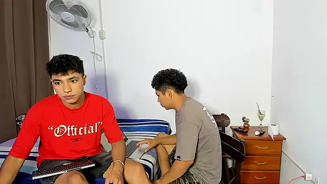 jonmaykolrose online show from February 7, 2:08 am