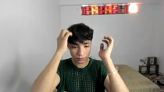 jonmaykolrose online show from October 17, 4:44 pm