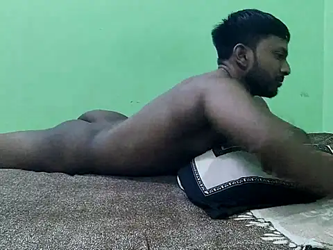 HunkyAriyan online show from September 21, 12:05 pm