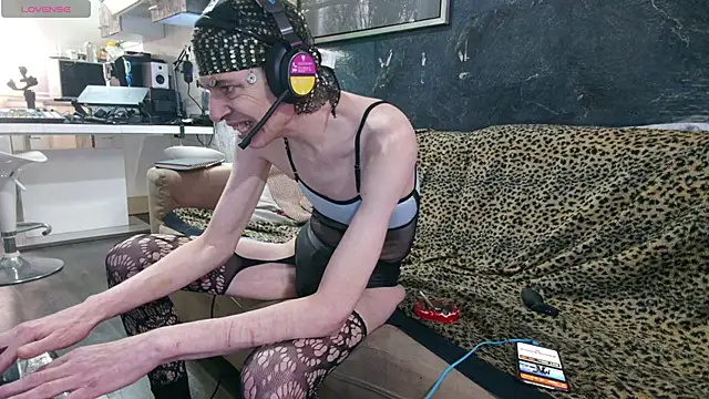 Doggyray44 online show from January 23, 8:57 am