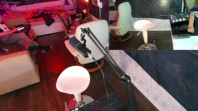 Doggyray44 online show from December 21, 8:10 pm