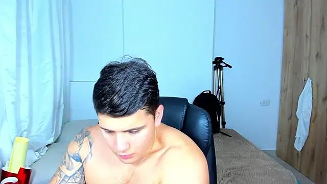 jhonstark09 online show from March 15, 10:11 pm