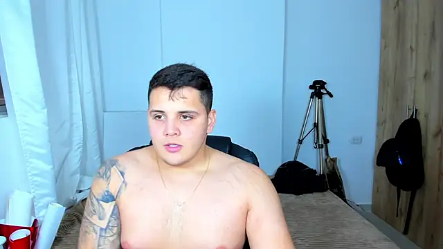 jhonstark09 online show from December 16, 7:54 pm