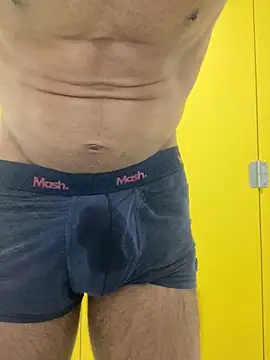 Lucascacaca online show from December 26, 1:43 pm