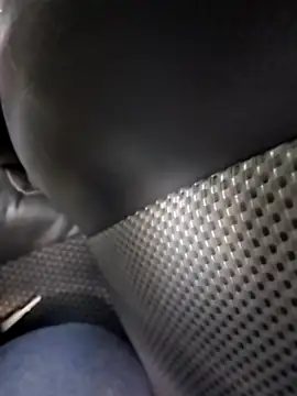 catopper0001 online show from October 30, 1:56 pm