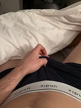 Snapshot of val6910 chatting on January 17, 12:31 pm val6910 online show from January 17, 12:31 pm