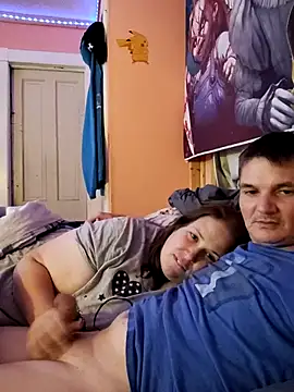 Snapshot of 023Longandjuicy chatting on October 21, 2:14 am 023Longandjuicy online show from October 21, 2:14 am