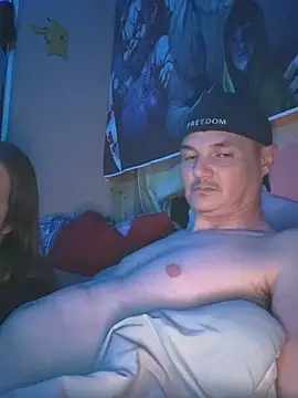 Snapshot of 023Longandjuicy chatting on October 18, 11:31 pm 023Longandjuicy online show from October 18, 11:31 pm