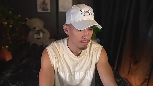 Aaronfox x online show from March 10, 1:17 pm