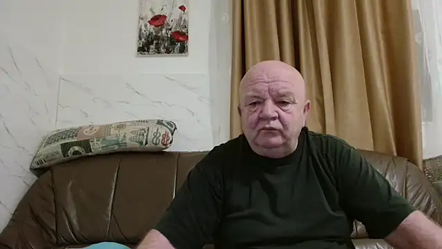 fullballs6 online show from February 22, 3:41 am