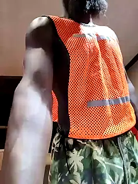 Chocolate factory man online show from January 1, 8:04 pm