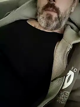 LuciGotHarder online show from January 18, 8:33 pm