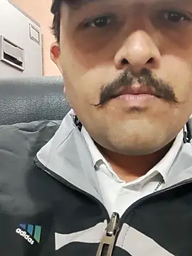 Akhil3290 online show from January 16, 10:51 am