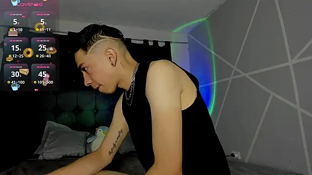 liam l1 online show from October 28, 12:40 pm