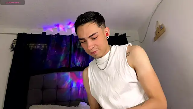 liam l1 online show from February 7, 2:04 pm