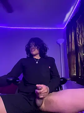 plutomf online show from November 12, 8:47 pm