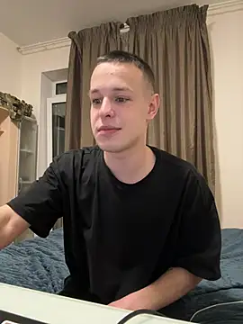 pretty roman online show from April 14, 6:29 pm