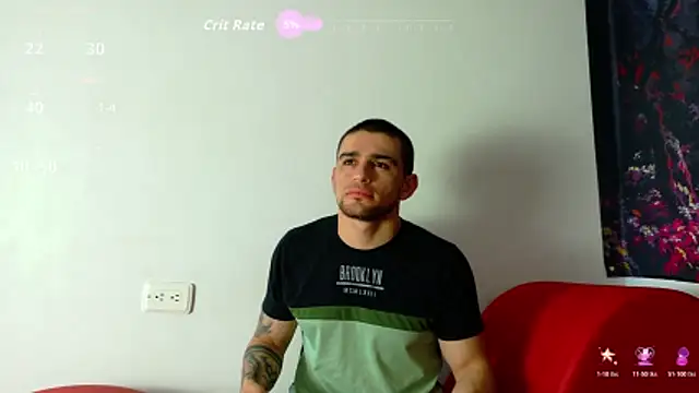 Snapshot of Sexy_Alejandro_ chatting on October 24, 11:34 am Sexy Alejandro  online show from October 24, 11:34 am