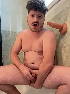 frenchboy9711 online show from September 11, 1:54 pm