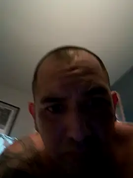 Snapshot of NewKing100 chatting on December 19, 6:56 am NewKing100 online show from December 19, 6:56 am