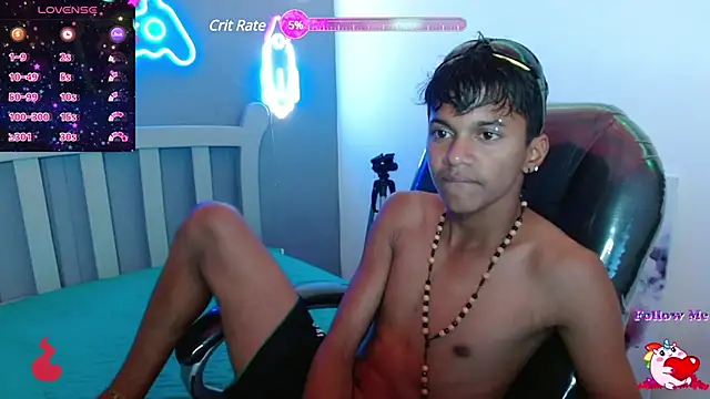 Snapshot of loistwink_ chatting on December 14, 3:51 am loistwink  online show from December 14, 3:51 am
