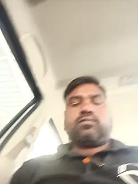 pintuS40 online show from January 11, 8:00 am