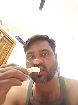 pintuS40 online show from February 13, 2:42 pm