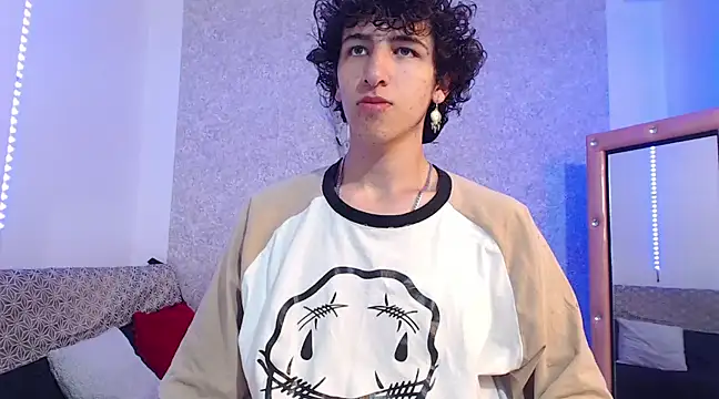 Kerverr  online show from February 12, 1:48 pm