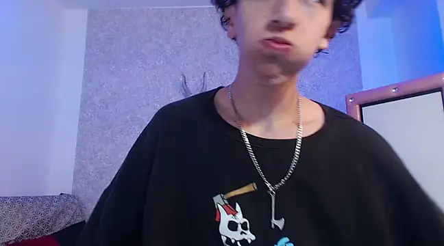 Kerverr  online show from February 18, 1:33 pm