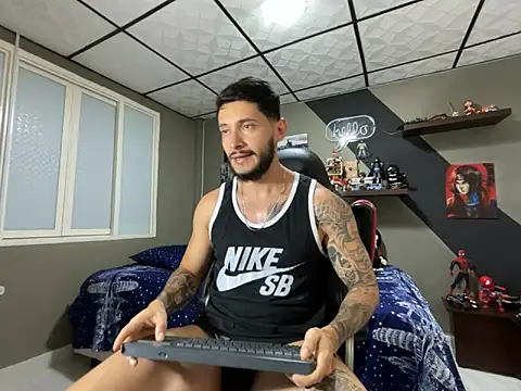 marcel crawford96 online show from May 29, 2:05 pm