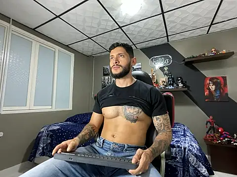 marcel crawford96 online show from May 9, 2:18 pm