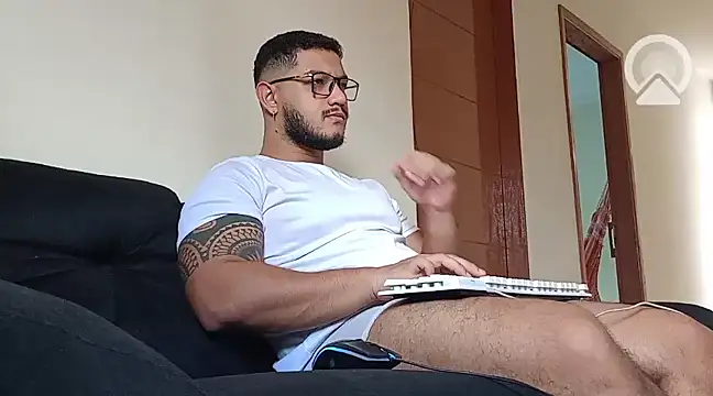 LoqHead online show from December 2, 5:57 pm