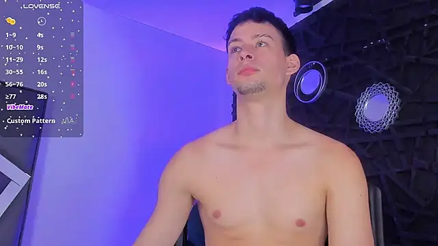 JadeSmiith  online show from January 9, 9:16 pm