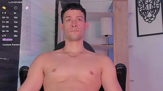 JadeSmiith  online show from February 18, 9:42 pm