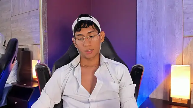 Nick Collins18 online show from October 23, 11:19 pm