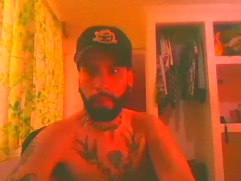 Diilanhott online show from February 6, 2:26 pm