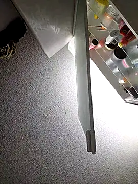 swisslatina8382 online show from October 30, 9:38 pm