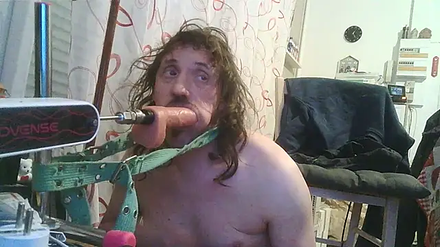 cyril020202 online show from January 9, 6:02 pm