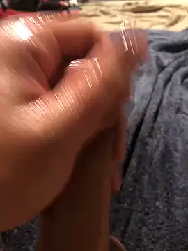 darksmoke011 online show from December 17, 2:08 am